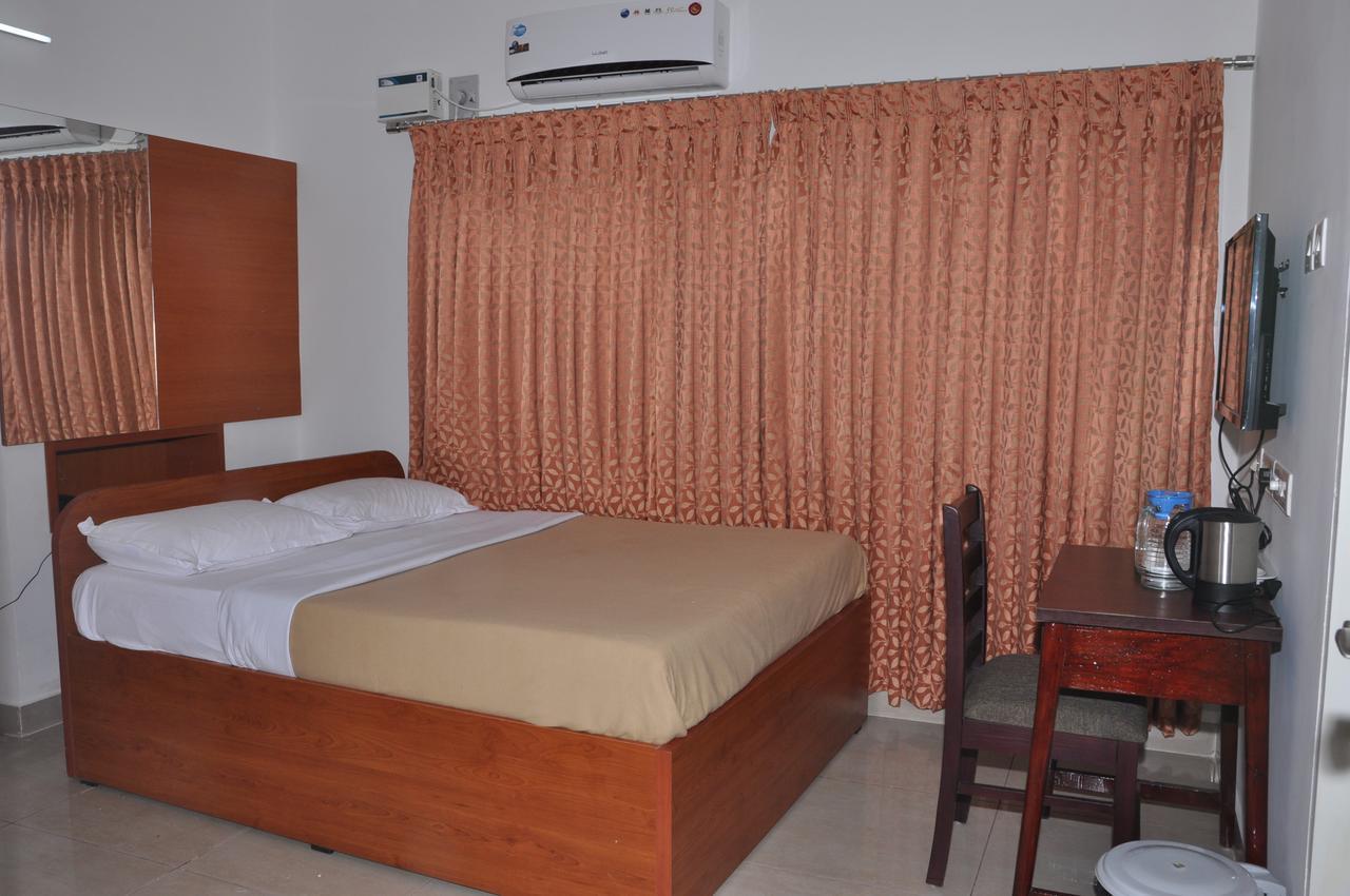 Surag Residency Hotell Tiruchirappalli Eksteriør bilde