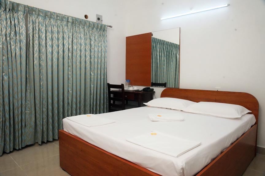 Surag Residency Hotell Tiruchirappalli Eksteriør bilde