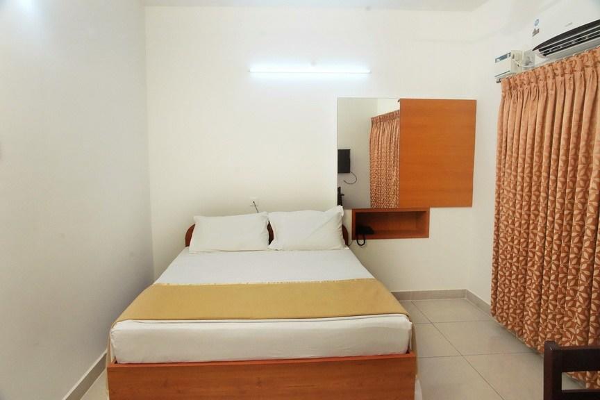 Surag Residency Hotell Tiruchirappalli Eksteriør bilde